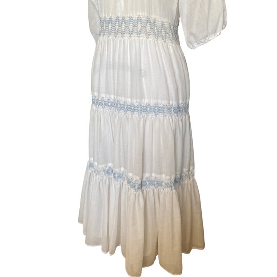 1970s Dress | Vintage 1970s White w/ Light Blue E… - image 6