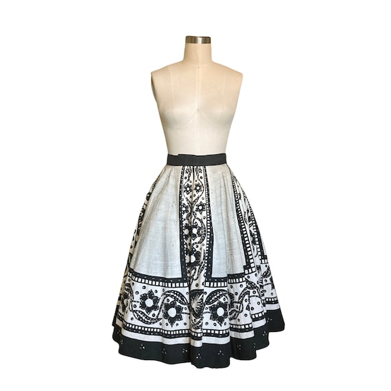 1950s Skirt | Vintage 1950s Black & Off White Pai… - image 2