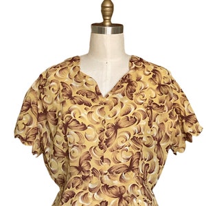 1940s Dress Vintage 1940s Yellow & Brown Butterfly Print Peplum Dress 1940s Vintage Novelty Print Cocktail Dress 1940s Peplum Dress image 3