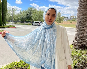 Blue Floral Toile Chiffon Hijab: Elegant Lightweight Scarf