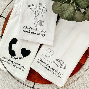 The Mom Era Kitchen Towel Set