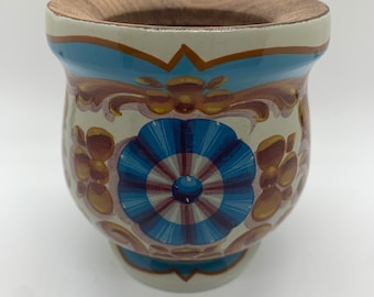 Hand Painted Yerba Mate Gourd Cup: Argentinian Filete Porteño Art