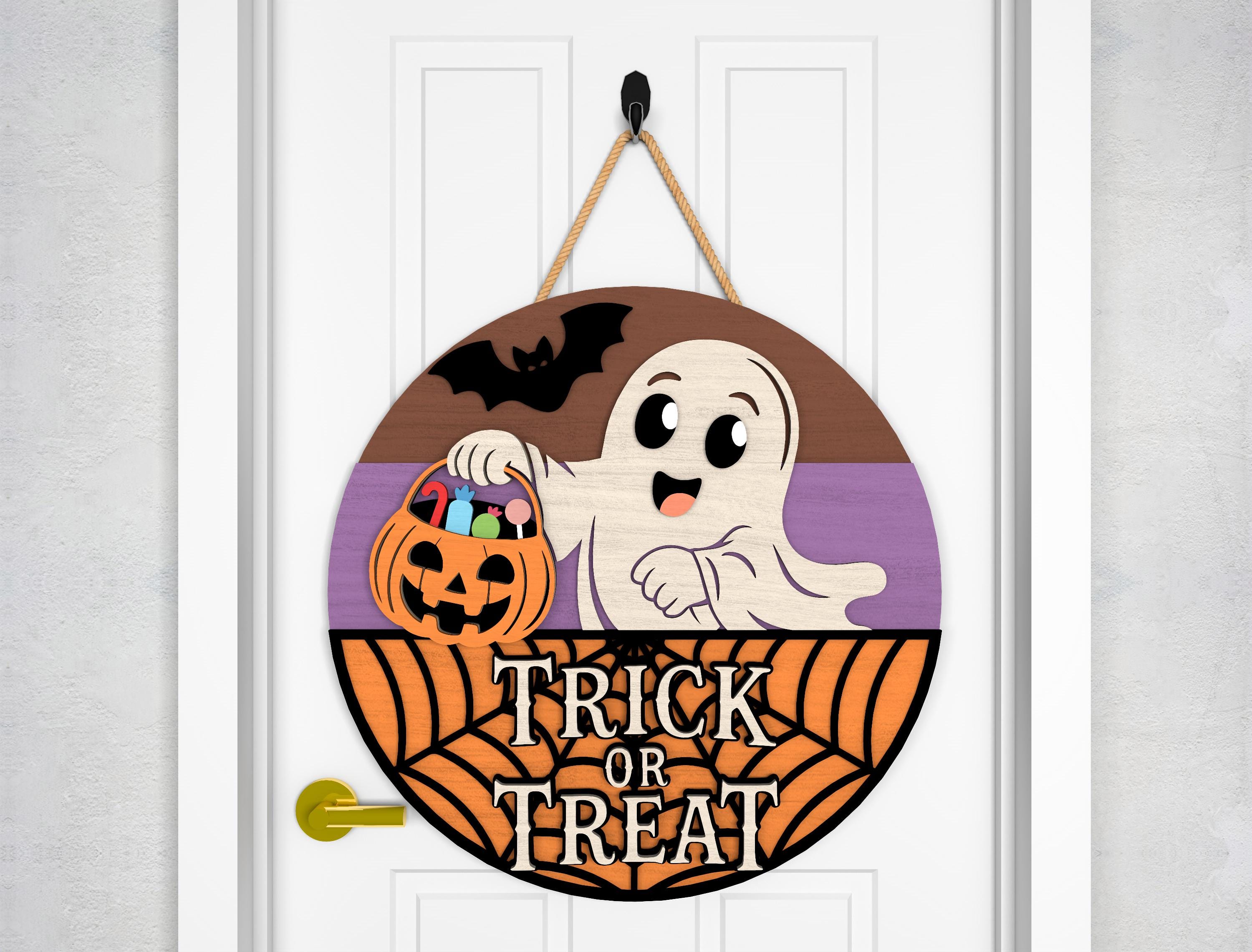 9 Spooky Halloween Door Hanger SVG Bundle, Funny Witch Quotes & Ghost ...