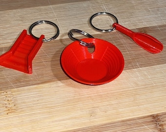 Gold prospecting pan keychain, 3D printed