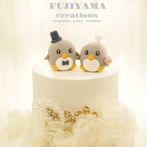 penguin wedding cake topper,handmade penguin couple cake topper,love birds cake topper,birthday cake topper,bride and groom cake topper