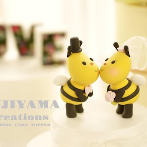 kissing bees wedding cake topper,bee cake topper,ladybug cake topper,custom cake topper,birthday cake topper,bride and groom cake topper
