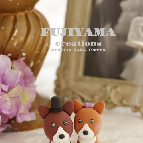 Corgi couple wedding cake topper,custom corgi cake topper,pembroke welsh corgi pets shops cake topper,birthday cake topper,bride and groom topper