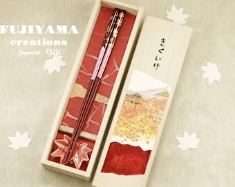 Handgemaakte Japanse eetstokjes, verjaardag, handgeschilderde houten kist, gepersonaliseerde gegraveerde eetstokjes/feestcadeaus/trouwbedankjes, huwelijkscadeau C221