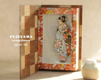 Handmade Japanese Geisha Maiko Wall Art,chiyogami kimono girl wall art,Geiko Home Decor,Japan Traditional Geisha Portrait Frame Art,J318