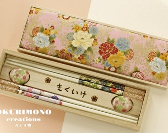 Handmade couple Chopsticks,birthday,hand painted wooden box,Personalised Engraved Chopsticks/Party Gifts/Wedding Favours,Wedding Gift,C269