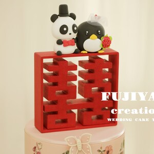 panda and penguin wedding cake topper,bride and groom cake topper,penguin cake topper,panda bear wedding cake topper,birthday cake topper