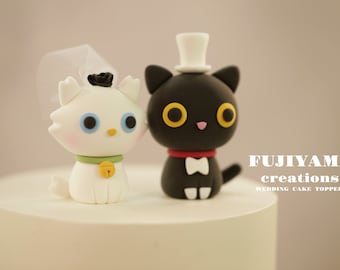 kitty wedding cake topper,puffy cat cake topper,handmade couple cake topper,custom cake topper,birthday cake topper,bride and groom topper