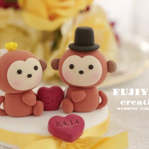 monkey couple wedding cake topper,handmade cake topper,Chiness Zodiace cake topper,custom cake topper,bride and groom cake topper