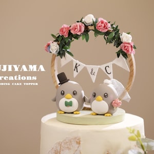 penguin wedding cake topper,handmade penguin couple cake topper,love birds cake topper,birthday cake topper,bride and groom cake topper