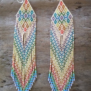 Pendientes de cuentas multicolor, pendientes de cuentas de la naturaleza, pendientes con estampado de animales salvajes, pendientes de flecos de cuentas bohemios, joyería colgante bohemia hecha a mano, regalo