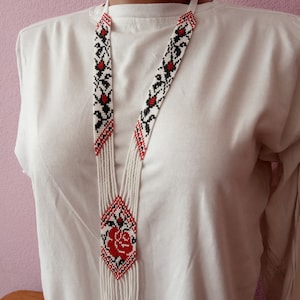 Gerdan ukrainien, Collier traditionnel, Perles faites à la main, Collier de perles, Bijoux ukrainiens, Long Collier flok Ukrainien Nacklace, avec boucles d’oreilles