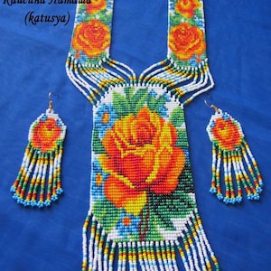 Colar amarelo do grânulo do flover, grânulos artificiais multicoloridos de jeco conjunto bonito da colar com brincos dos grânulos para o desgaste da festa, com brinco