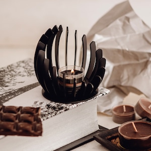 Bougeoir en métal \ bougeoirs \ porte-lampe à thé en métal \ cadeau de fête des mères \ cadeaux pour elle \ fait à la main \ accessoires pour la maison \ minimaliste
