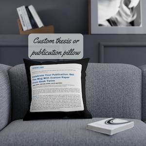 Benutzerdefinierte Veröffentlichung quadratisches Kissen, Phd Studenten Geschenk, grad Schulgeschenk, Wissenschaftler Professor akademisches Kissen, Veröffentlichung wissenschaftliches Papier