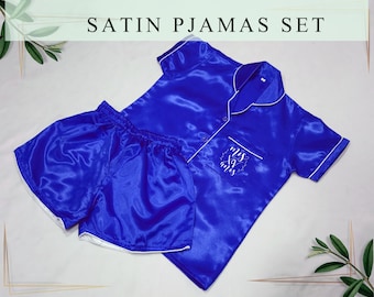 Quinceañera PJ Set - Mis Quince Años - Short Sleeve Pjs - Bridal Pajamas - Bridesmaid Pjs - Gift for Girls - Gift for Mom - Bridesmaid Gift