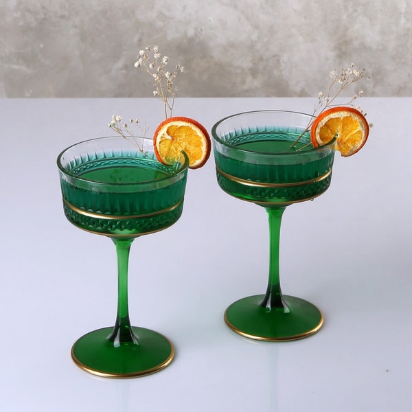 Colored Crystal Vintage Glasses, Gold Rimmed Vintage Coupe Glasess, Green Cocktail Glass, barware, glassware set, wedding party, bridesmaid