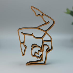 Woman Yoga Pose Figurine, Yoga Sculpture,Vrischikasana Scorpion Pose, Yoga gift for girlfriend, 3D printed one line art, Home decoration