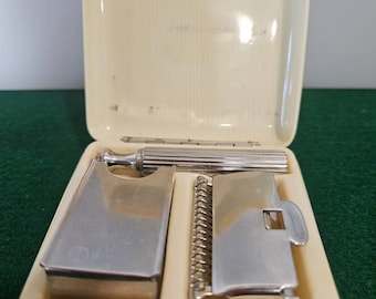 Rare Original 1920s GEM Shaving Set Safety Razor Blades Silver USA.........RS