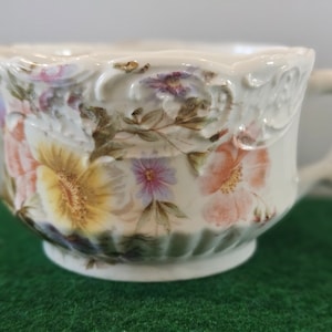 Shaving mug, small shaving mug, Possible woman’s shaving mug, floral porcelain shaving mug, Beautiful condition, Vintage