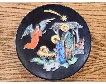 Rare Karlsruhe Majolica: Gustav Heinkel nativity Plate.