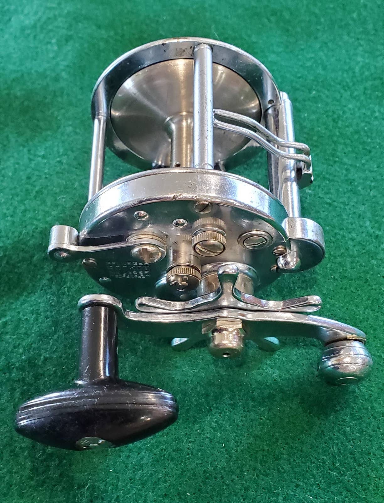 Pflueger Rocket 1365f Vintage Fishing Reel UK