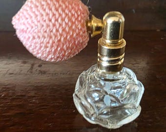 Vintage Rose Perfume Atomizer Spritzer Mist Swirl Glass Gold Tone Top Refillable
