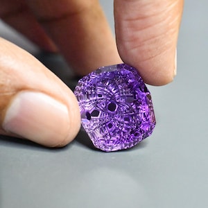 Kamień szlachetny o szlifie fantasy, Ametyst-19,70 ct szlif fantasy, klejnot o szlifie fantasy, kamień szlachetny fantasy, pierścionek z klejnotem o szlifie fantasy, pierścionek o szlifie fantasy, klejnot fantasy