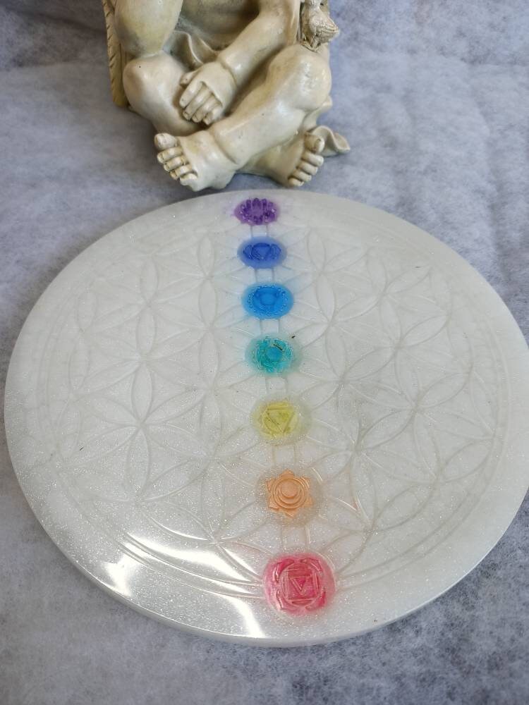 Plateau en Résine Fleur de Vie et 7 Chakras Blanc Nacré