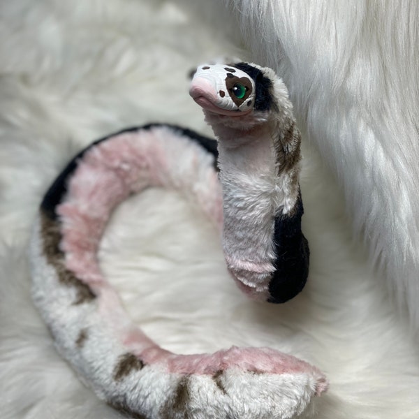 Hognose Snake pose-able doll