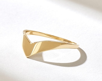 Engagement Wedding Band 14K Solid Gold | Deep V Chevron Ring | Minimalist Wishbone Band | Contoured Stackable Ring | High Polish Peak Band