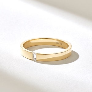 Basic Diamond Wedding Band, 14k Gold Minimalist Baguette Ring,  Women 3mm Classic Band, Natural Diamond Comfort Flat Engraved Ring