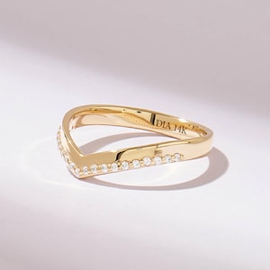 Pave Diamond Curved Wedding Band, 14k Solid Gold Chevron Ring, V Shaped Thick Band, Unique Nesting Ring, Handmade