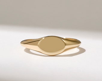 14k Gold Signet Ring, Solid Gold Engraved Rings for Women, Custom Pinky Ring, Dainty Initial Ring, Monogram Ring, Handmade Jewelry Gifts