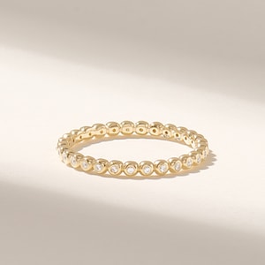 Anillo de eternidad con cuentas de oro de 14 k, delicado anillo con puntos de diamantes pavé, anillo minimalista de boda o apilable para mujer, joyería de regalo de oro macizo auténtico.