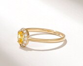 Diamond Oval Citrine Ring Solid Gold Gemstone Halo Ring Citrine Statement Ring Gold Dainty Gemstone Ring for Women