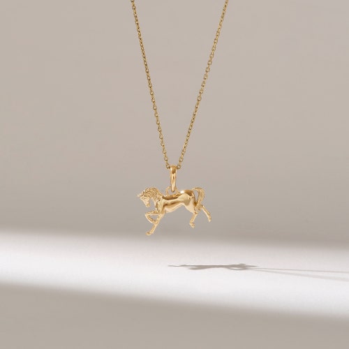 14k Solid Gold Horse Pendant Necklace Dainty Animal Charm Etsy