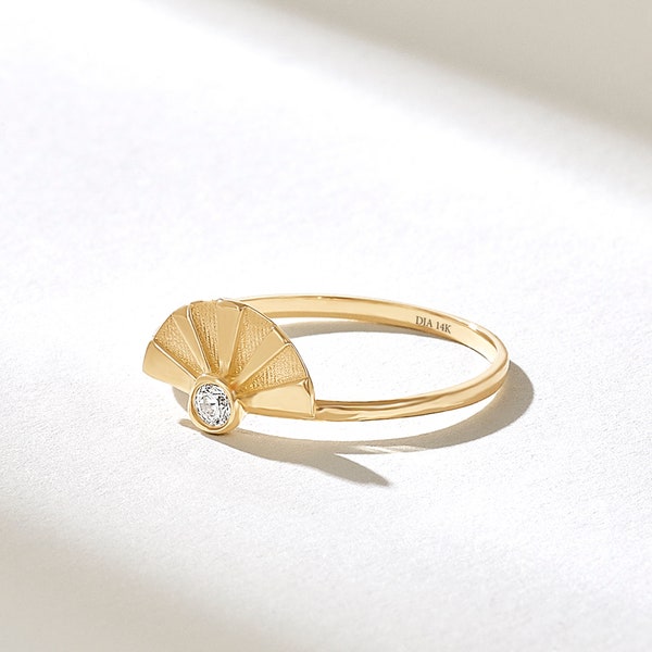 Solo Diamond Sunshine Ring | Boho Sun Ring 14k 18k 10k Solid Gold | Dainty Sunburst Ring Women | Minimalist Celestial Ring |Half Sunset Ring