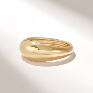 14k Solid Gold Dome Ring, Chunky Minimalist Signet Ring for Women, Bold Everyday Pinky Ring, Simple Statement Gold Gift for Her