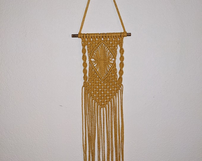 Macrame Wall Hanging, Boho Decor, Home Decor, Handmade Gift, extra small wall hanging