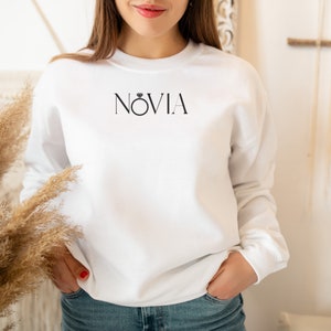 Novia Shirt, Wife Shirt, Valentine Day Gift, Funny Anniversary Gift, Wife Sweatshirt, Gift for Her, Fun Anniversary Gift, Novia Sweatshirt