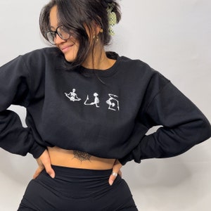 SKELETON YOGA PULLOVER