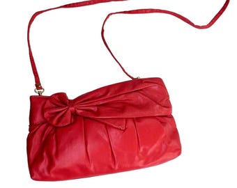 1980s Vintage Bag Retro Red Leather Crossbody Bag