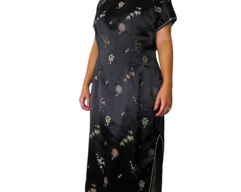 Robe kimono traditionnelle chinoise vintage des années 1980 Cheongsam, grande fleur noire