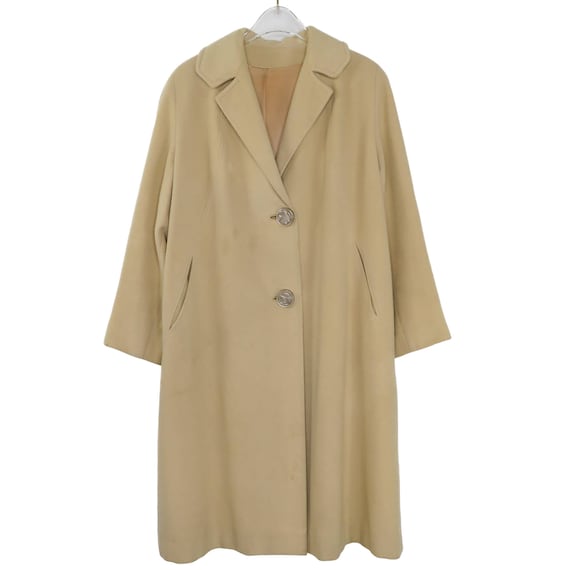 Vintage 1970s Cream Cashmere Coat Vintage 1970s Cream Cashmere Coat