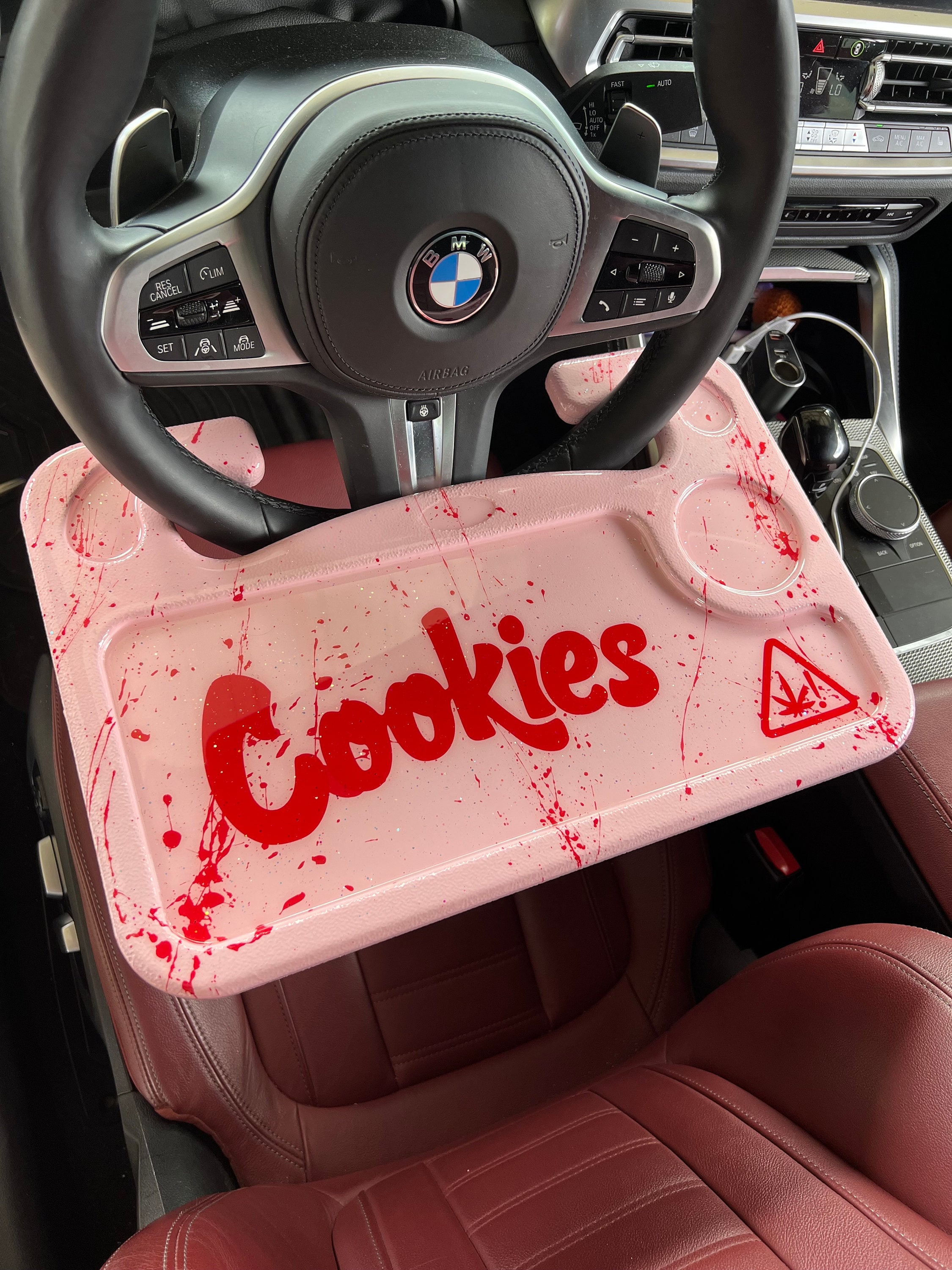 Tray for car steering wheel discount